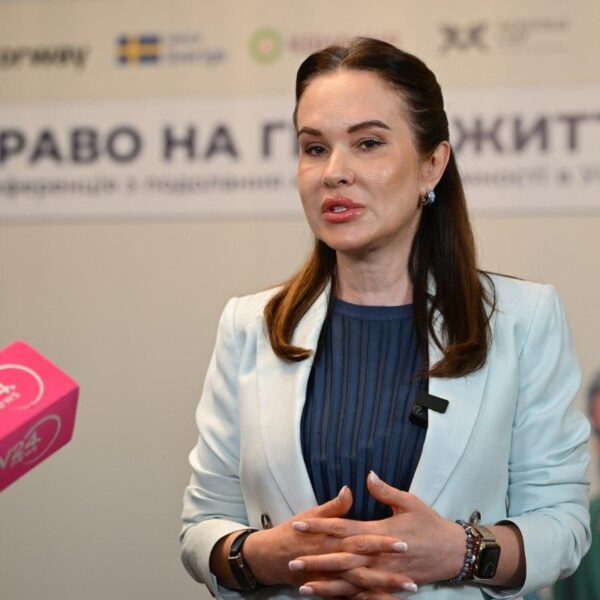 Зеленський звільнив Олену Мудру з посади заступниці керівника ОП