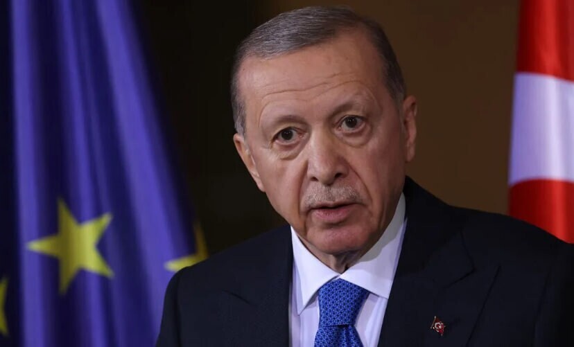 Президент Туреччини Реджеп Таїп Ердоган заявив, що Анкара не відмовляється від перспективи членства в Євросоюзі, однак вступ до блоку не одним з її пріоритетів.