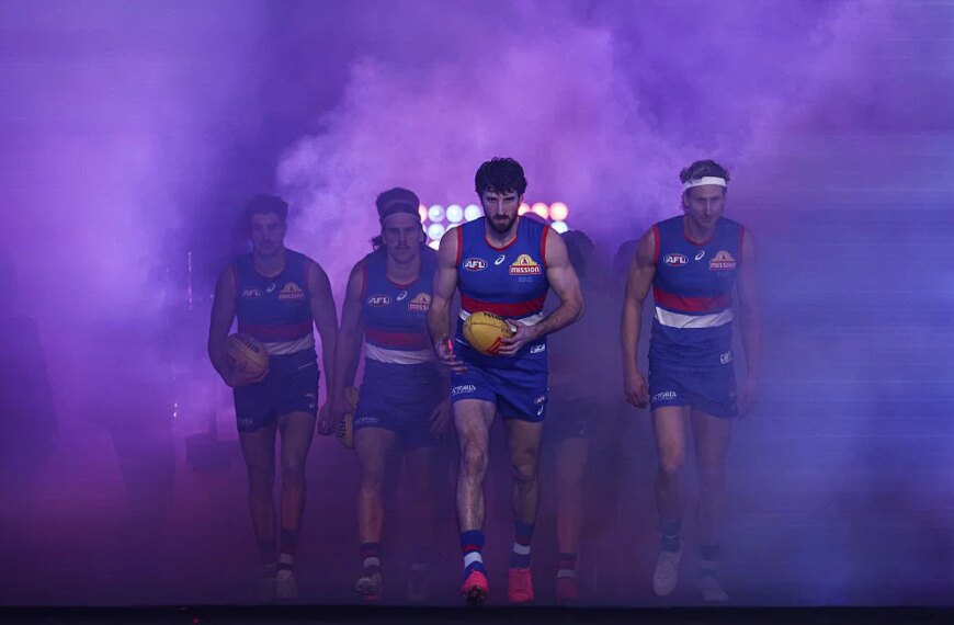 Бульдоги” та “Сороки” зіграють у першому в історії AFL матчі з диким&hellip;