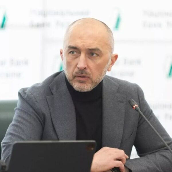Пишний звітує в Раді після скандалу з “Форест Гамп”