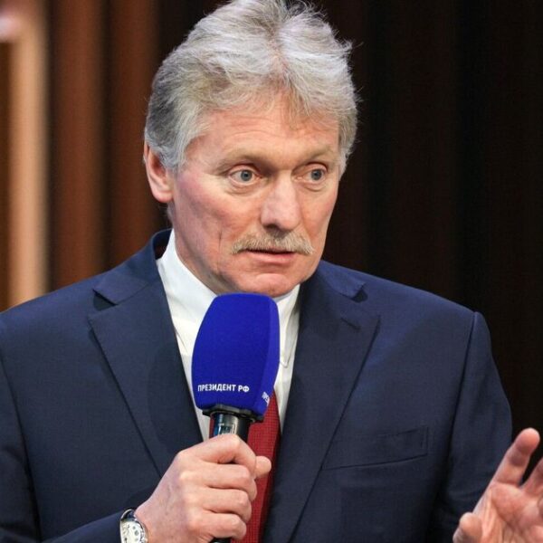 Кремль: мирні переговори призупинено через удари по Україні