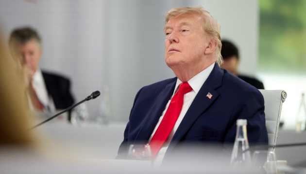 Трамп не переймається психічним станом моряків на авіаносці Abraham Lincoln