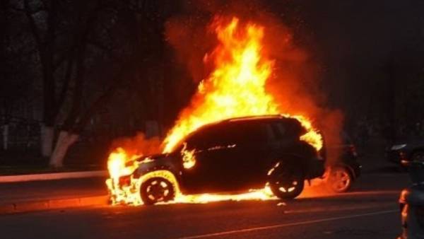 Автомобіль заступника начальника Оленівської колонії вибухнув у Донецьку