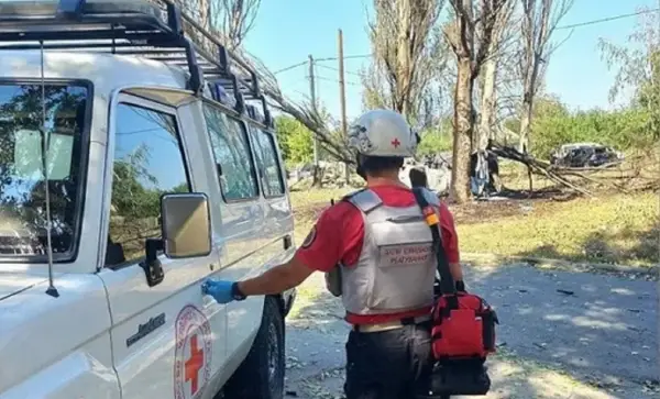 Омбудсман: Водій Червоного Хреста, затриманий під час евакуації, не мав броні