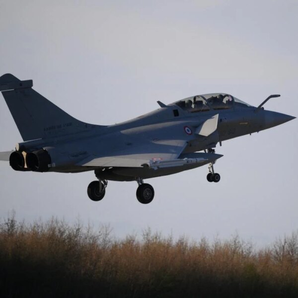 Французькі винищувачі Rafale перехопили літак ФСБ над Балтійським морем