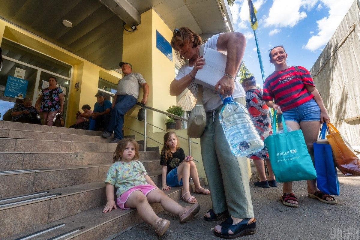 На Дніпропетровщині примусово вивозитимуть сім’ї з дітьми ще з 16 населених пунктів