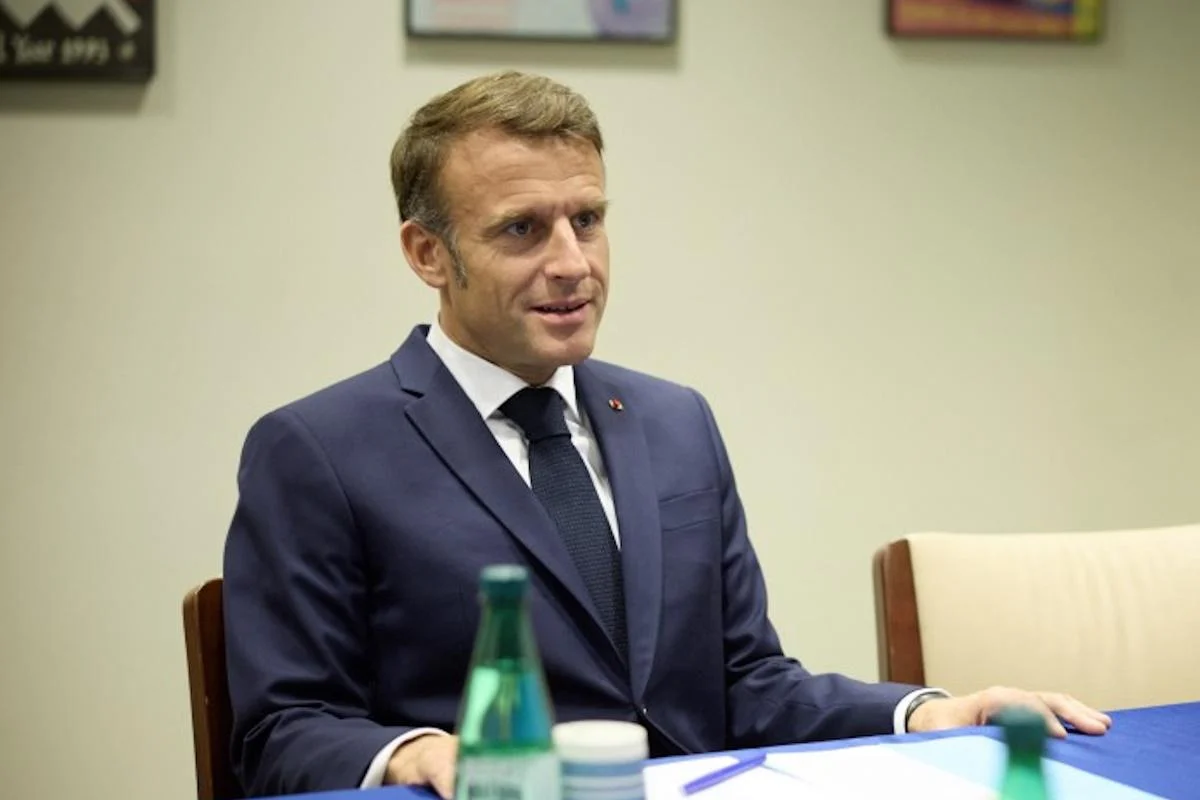 Військові навчання Коаліції охочих проведуть в жовтні-листопаді, - Макрон