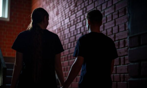 Ювенальна поліція назвала головні небезпеки для дітей у соцмережах