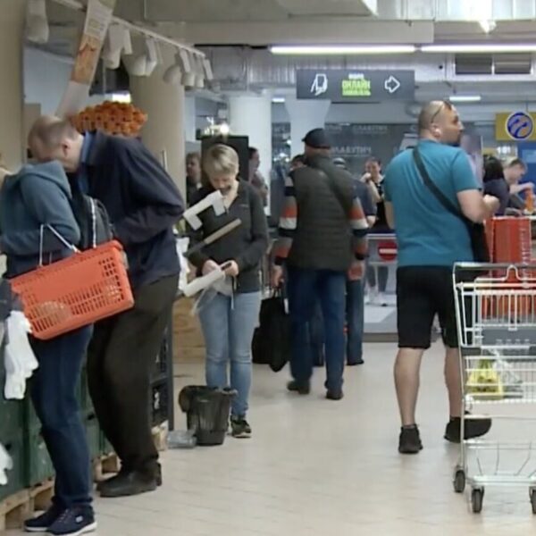Дефіцит продовольства на Дніпропетровщині: які товари можуть зникнути з полиць