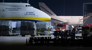 Дрон із вибухівкою біля українського літака у Німеччині пов'язали з російським ГРУ – ABC News