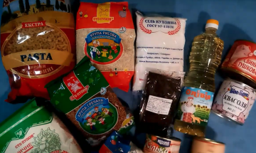 Безкоштовні продукти для ВПО та пенсіонерів у Дніпрі
