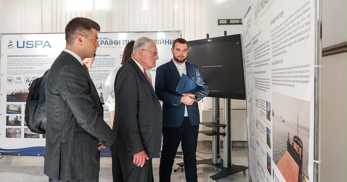 Кіт Келлог відвідав Одеський морський торговельний порт