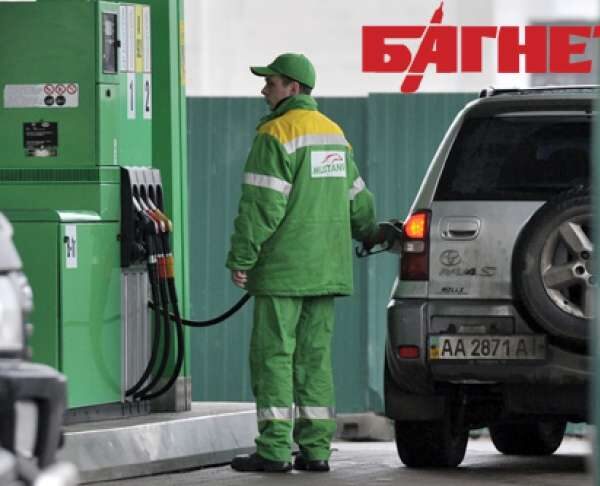 Аналітики звинуватили АЗС у штучному розігріванні паливного ринку