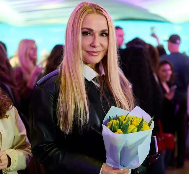 Борисюк зізнався, що вже підготував для дружини кілька подарунків до її 60-річчя