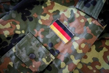 Молоді німці дедалі частіше відмовляються від військової служби, - The Guardian