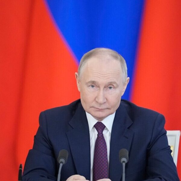 Путін заявив про “харчовий ланцюг” як нове пояснення війни в Україні