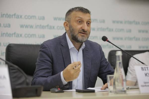 “На цьому будують політику”: експерт пояснив, що сталося зі ставленням поляків до українців