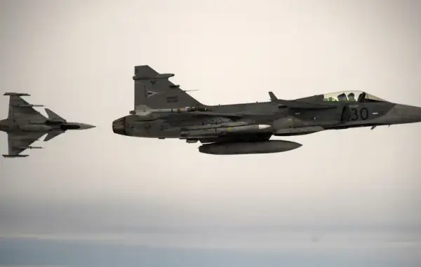 В Угорщині впав винищувач Gripen, пілот врятувався