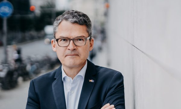 Німеччина тисне на Грецію та Іспанію через запаси ракет Patriot