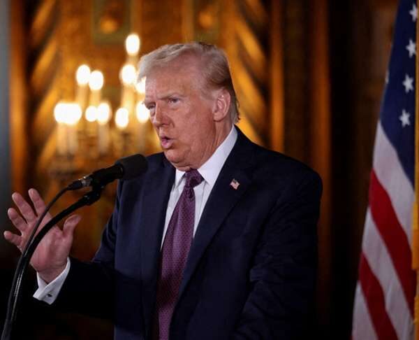 Трамп пообіцяв “розбомбити дощенту” ще одну країну