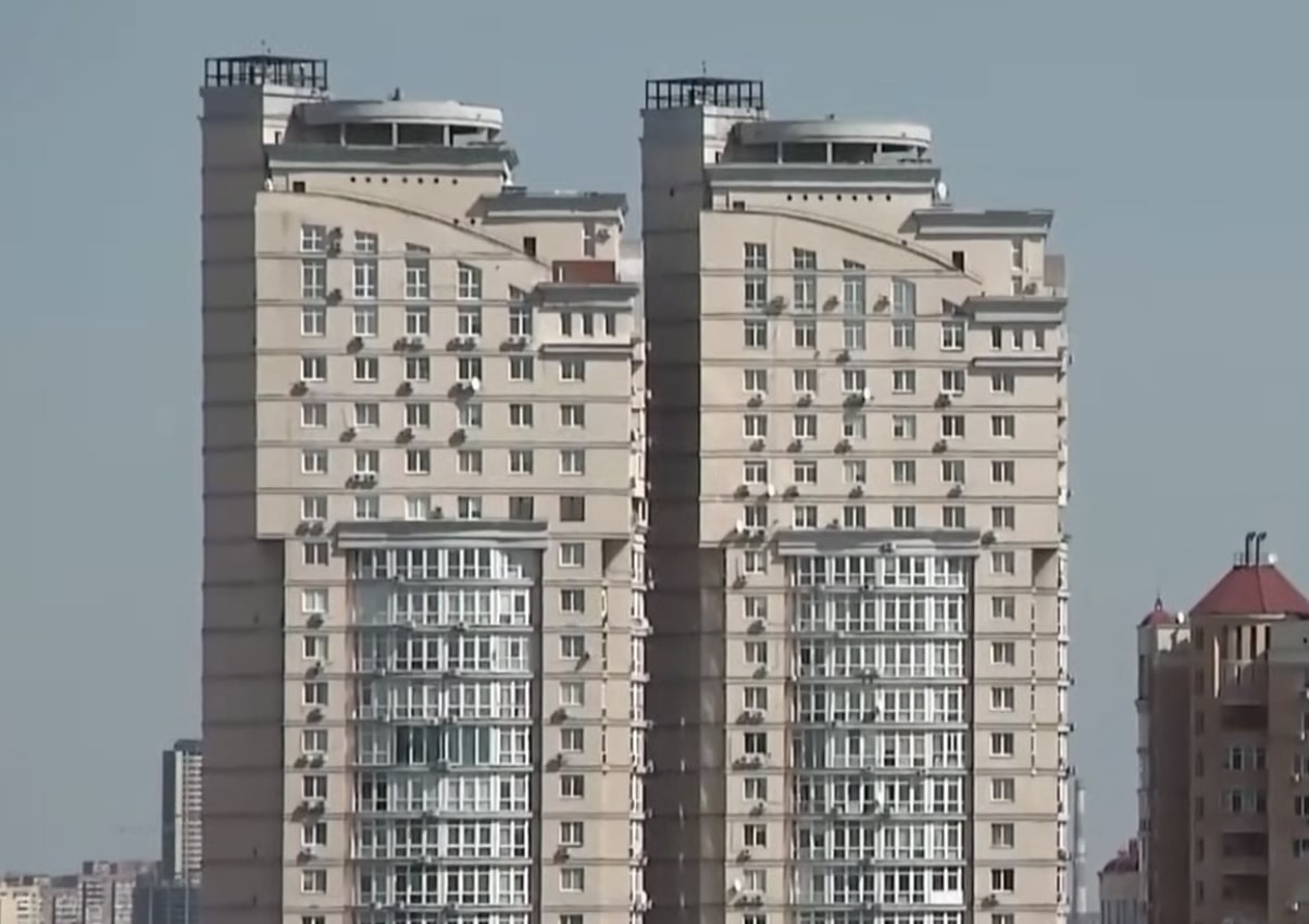 Фото до статті