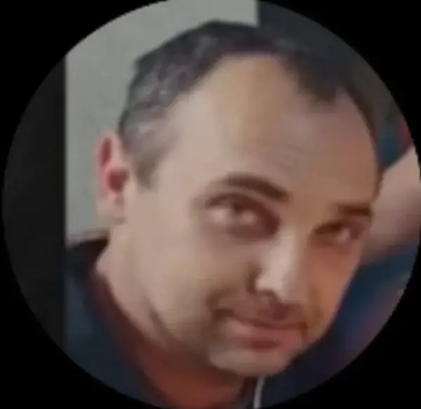 На Донеччині підірвано авто заступника начальника колонії в Оленівці