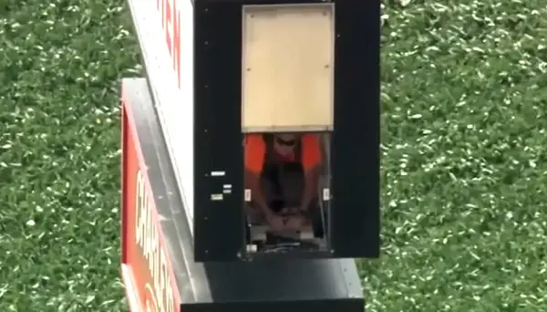 Electrician recorded goodbye messages for wife and kids while stuck on 130ft sign Picture; No credit source; https://www.youtube.com/watch?v=P5HArrP-eJc
