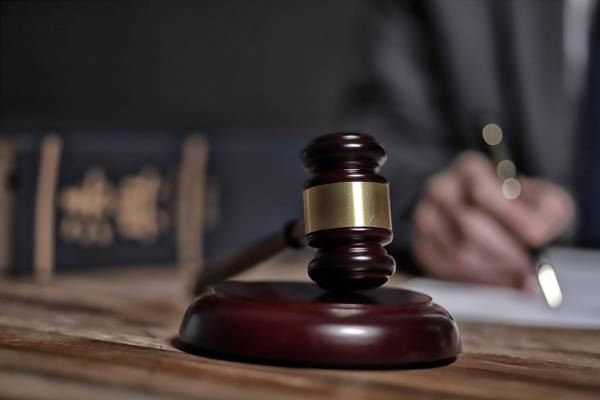 Російські суди щодня виносять 10 вироків: понад 240 українців засуджено за тероризм