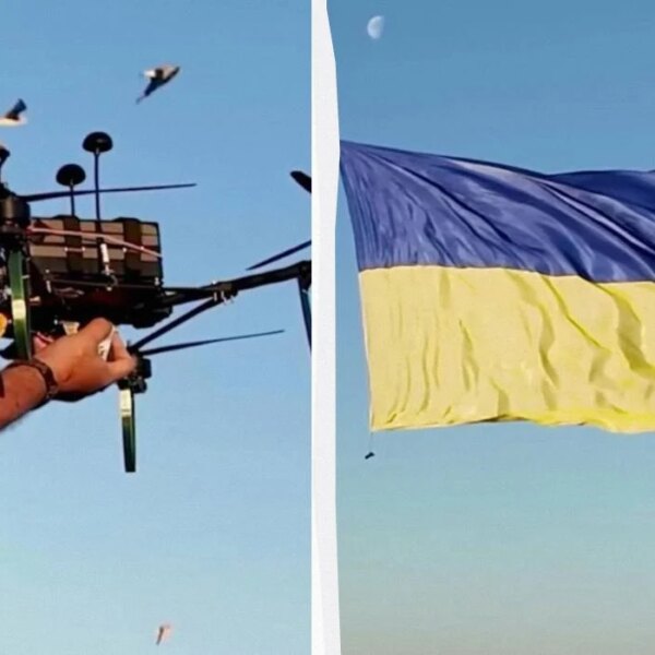 Прикордонники показали велечезний прапор України над Чорним морем