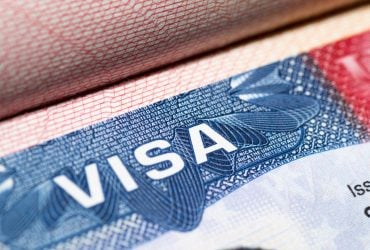 США призупинили розгляд імміграційних віз: чого чекати заявникам