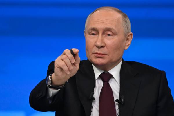 Глава ЦРУ приїхав до росіян із попередженням: що хоче продемонструвати Путін