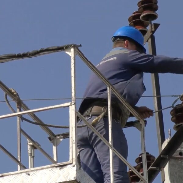 На Полтавщині запровадили посилені погодинні вимкнення світла до кінця серпня