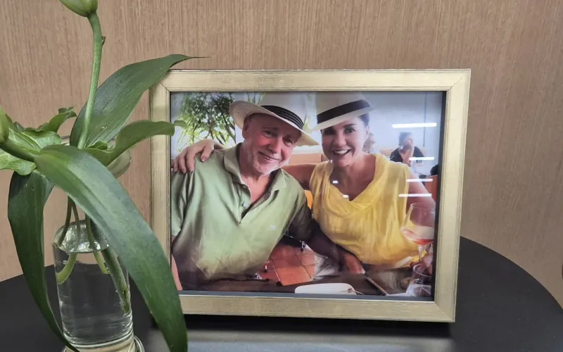 A photo of Phillip Polkinghorne and Pauline Hanna at the inquest into her death.