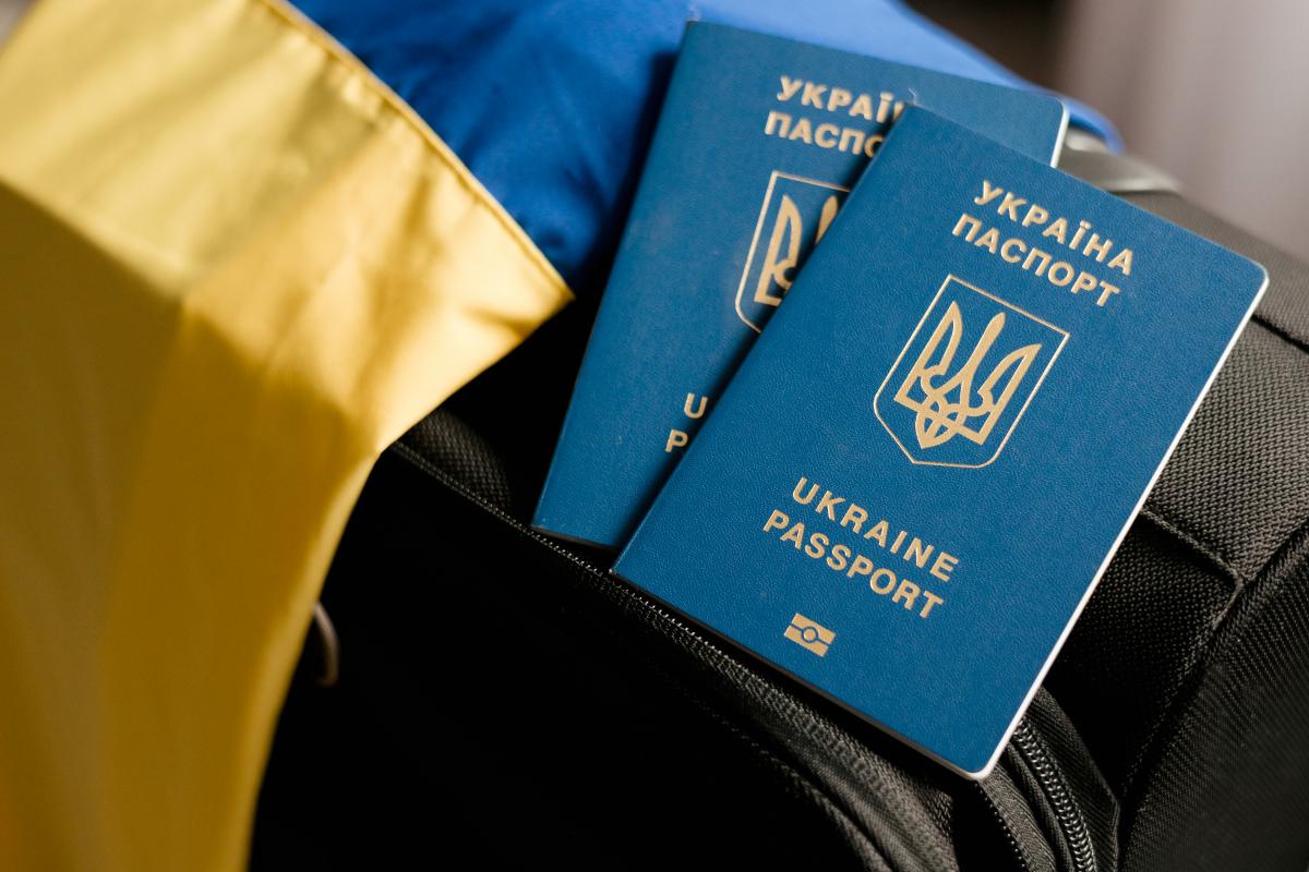 Євросоюз зможе висилати українців навіть попри захист: кого це стосуватиметься
