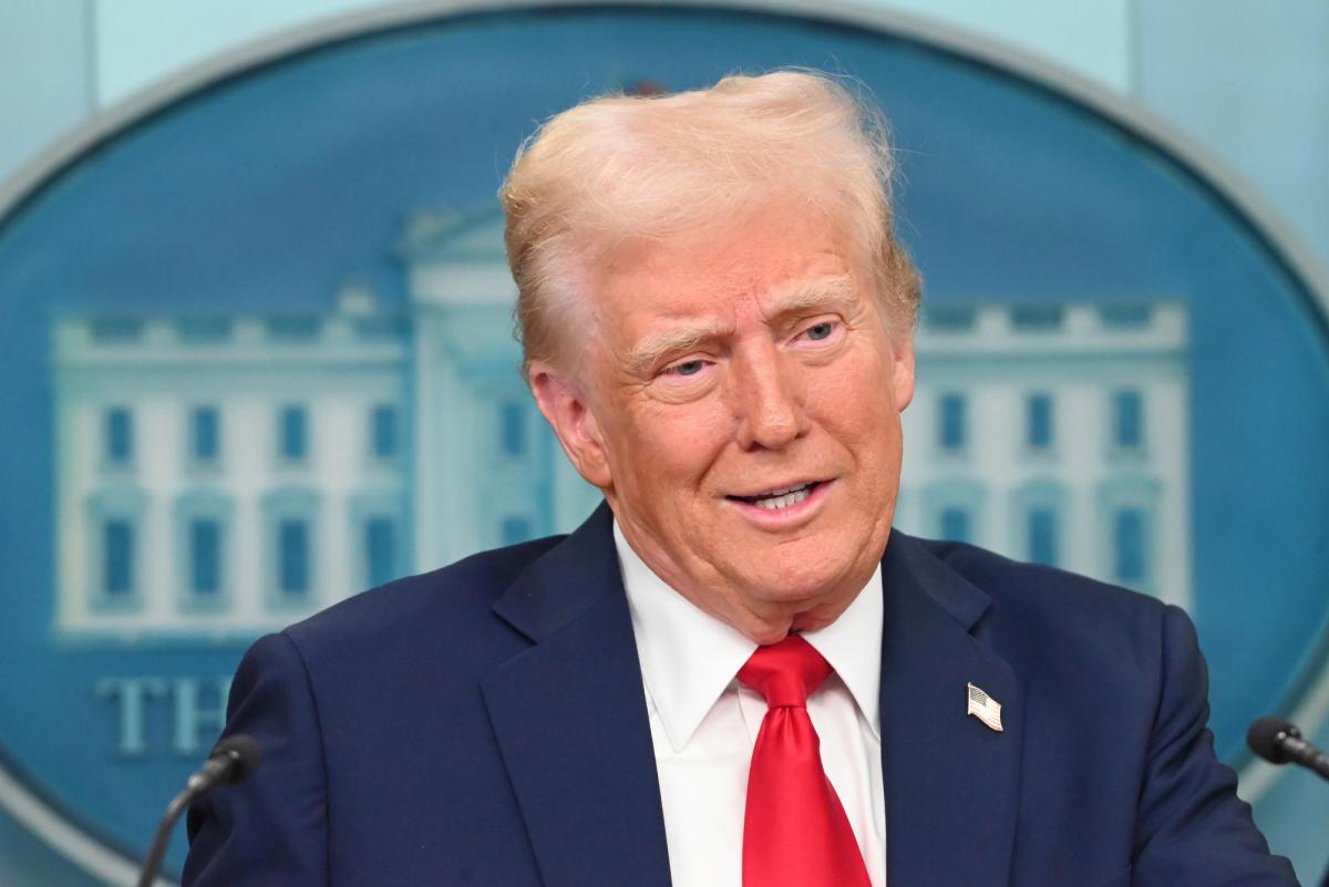 Трамп підписав указ про скорочення обов’язкових щеплень для дітей: лікарі обурені рішенням