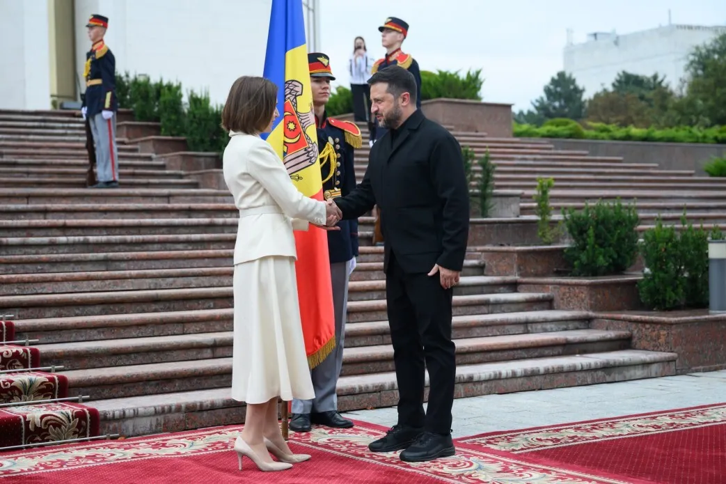 Зеленський і Санду під час зустрічі у Кишиневі.
