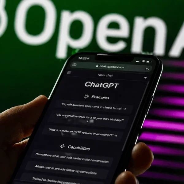 Підліток використовував ChatGPT для сценаріїв убивства родини: згодом матір і брата знайшли мертвими