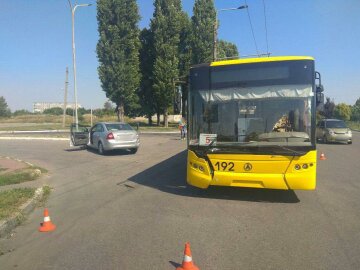 Тролейбус