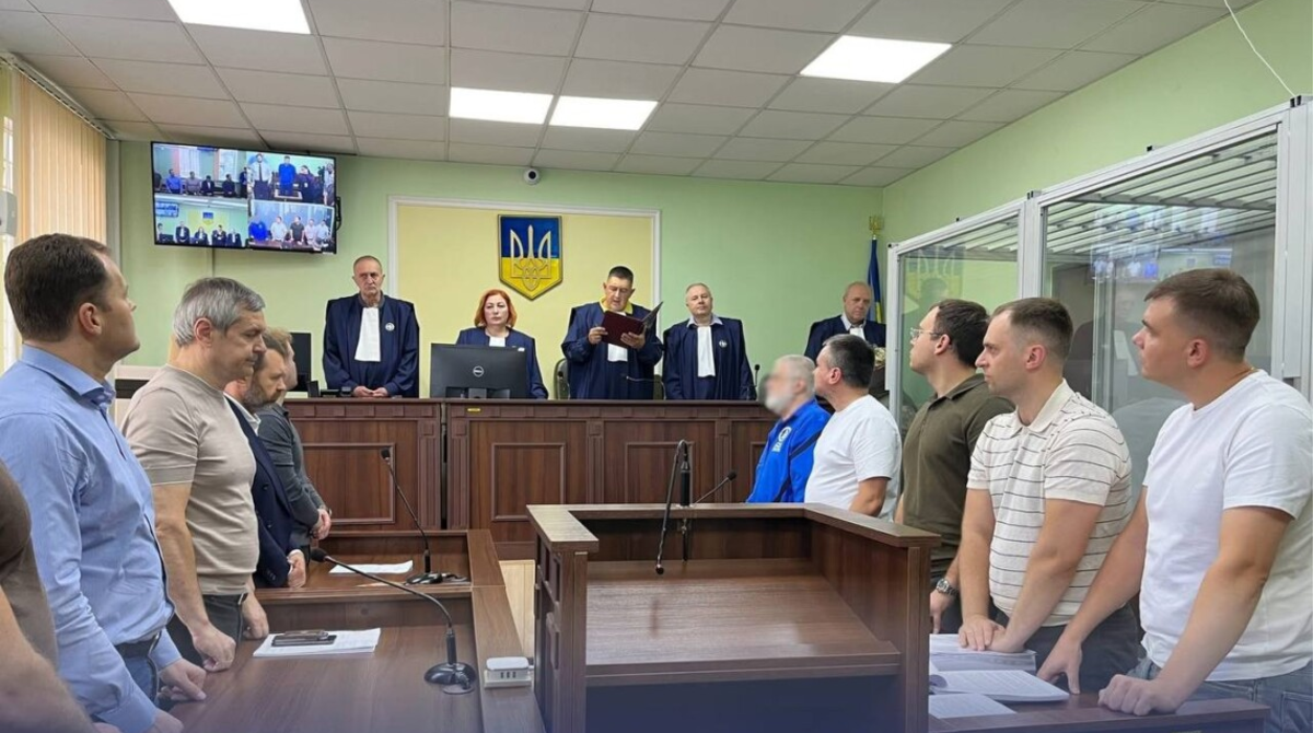Фото до статті