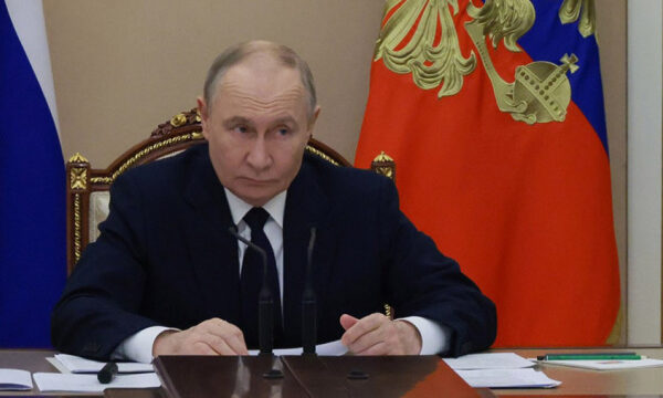 Росія пригрозила захопленням західних суден у відповідь на арешт танкерів РФ