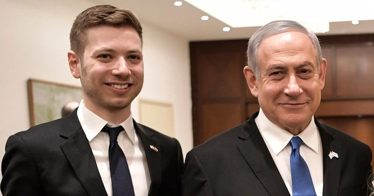 Прем'єр Ізраїлю разом із сином
