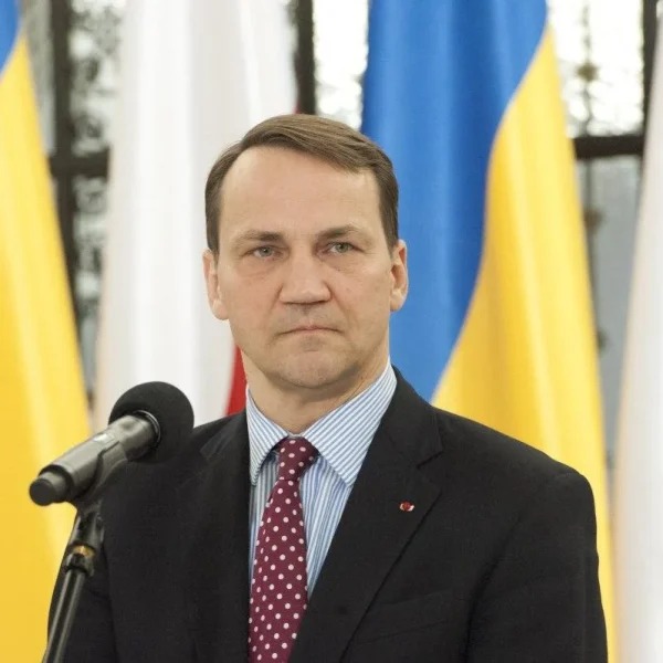 Польща пропонує створити “Європейський легіон” за участі українців