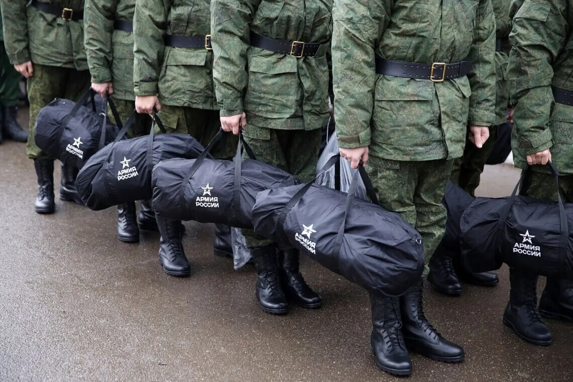 У росії готують нову хвилю мобілізації через значні втрати на фронті та падіння темпів набору контрактників. Планується залучити до 600 тисяч людей.