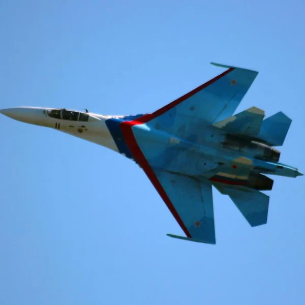 Росія припинила польоти військових літаків біля кордонів НАТО