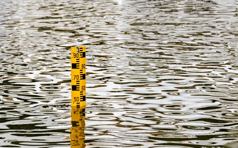 Водяний рівень, вимірювання води