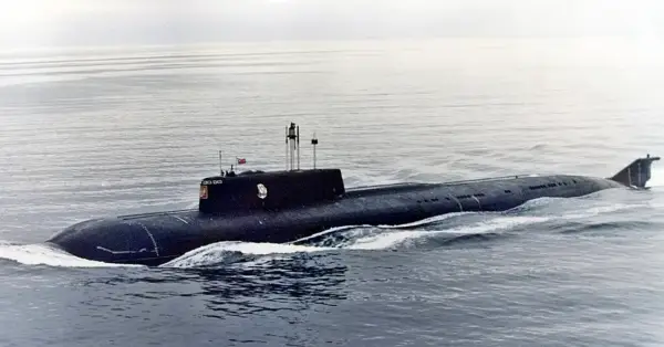 Курськ”: як загибель підводного човна породила російську диктатуру