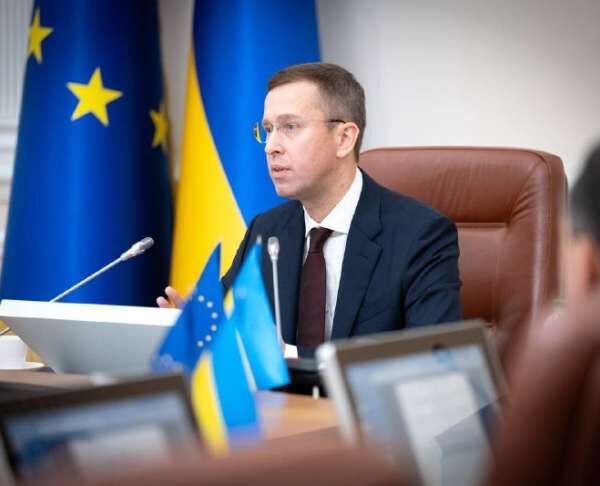 Уряд затвердив програму діяльності та передав її на розгляд Ради
