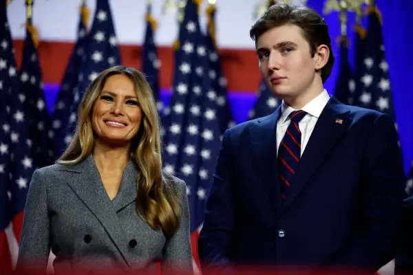 Меланія Трамп розкрила подробиці стосунків із сином Берроном