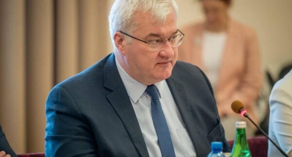 Україна відмовила Росії у вимозі припинити допомогу.