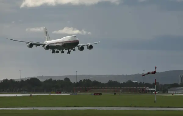 Air Force One приземляється в аеропорту Дубліна для початку поїздки президента США Дональда Трампа до Республіки Ірландія. Дата зйомки: субота, 12 вересня 2026 року. PA Photo. Фото: Клода Кілкойн/PA Wire
